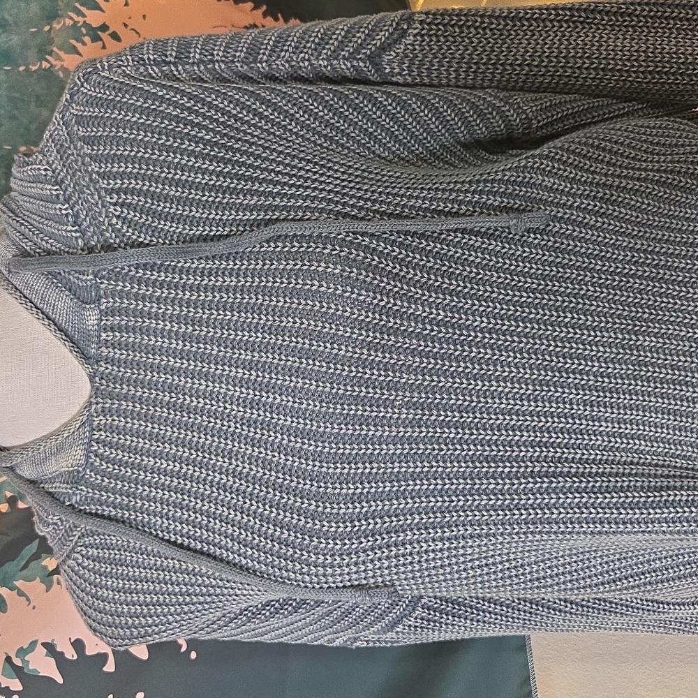 Gilded Intent Split Back Knit Sweater Hoodie Size… - image 4